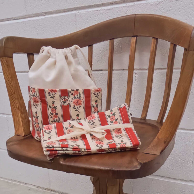 Coffret Mesa Belmonte Vermelho